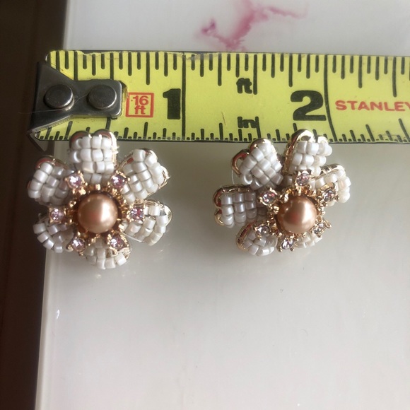 MIRIAM HASKELL New York Woven Flower Bead Earrings - Picture 3 of 5